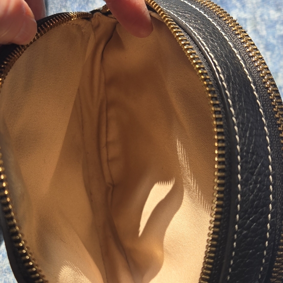 Tory Burch Black Crossbody Bag - Picture 5 of 6